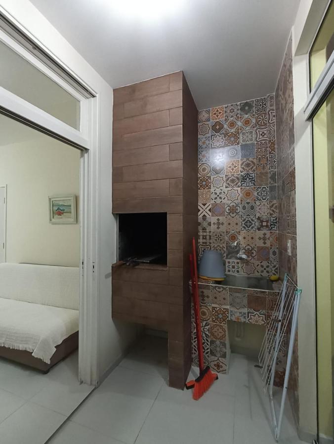 Apartamento Apto Térreo A 50 Metros Do Mar!!! *